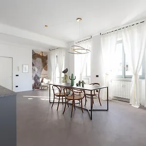 Sant'ambrogio Bright And Stylish Flat Appartamento